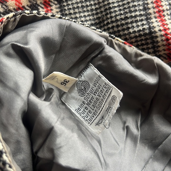 Vintage Wool Plaid 1970’s Pleated Skirt - Picture 7 of 7